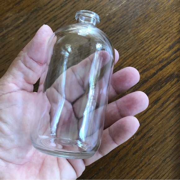5/$10 Clear Glass Bottle - Picture 3 of 3